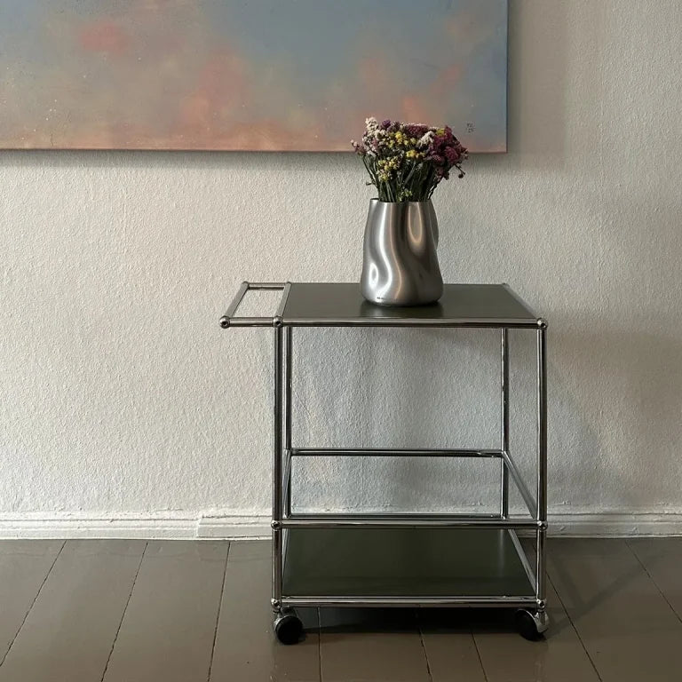 Hullám — Silver Sculptural Vase