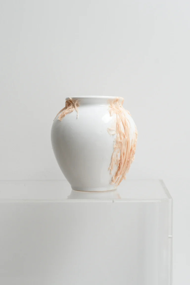 Kinövés — White Ceramic Vase with Relief