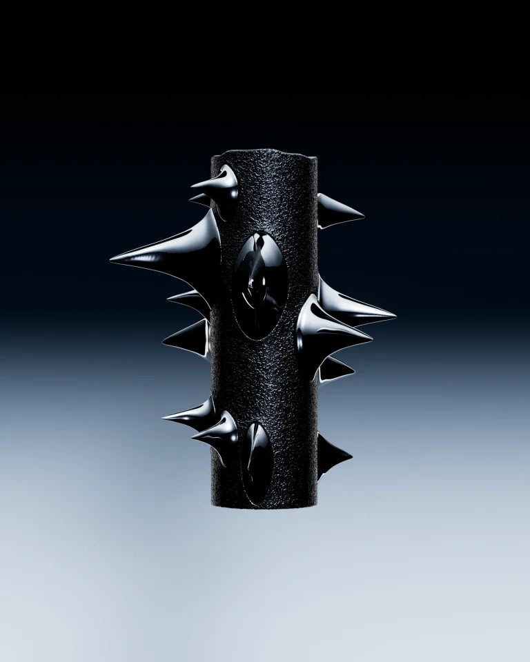 Tövis — Black Sculptural Vase with Spikes