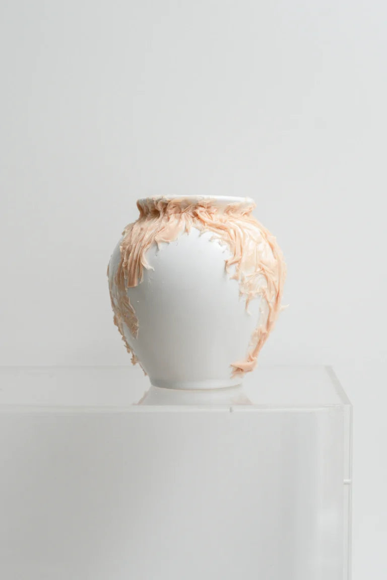Kinövés — White Ceramic Vase with Relief